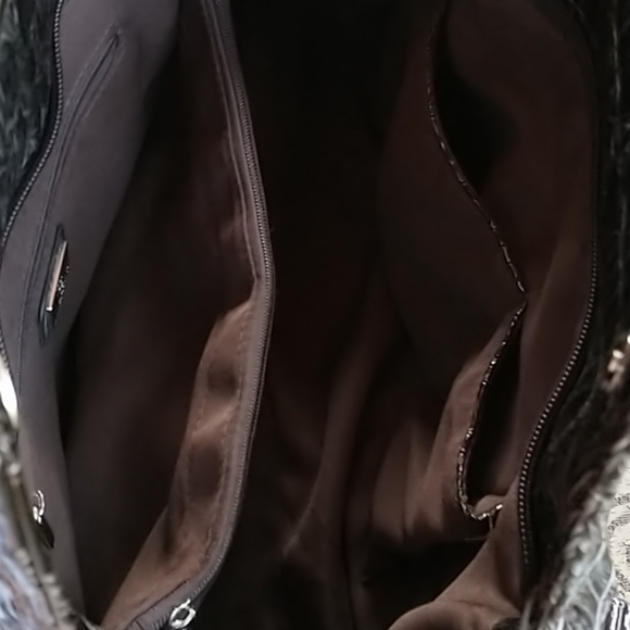 Beautiful Large Chenson Shoulder Bag - Picture 5 of 11